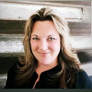 Meet your Posher, Jaclyn